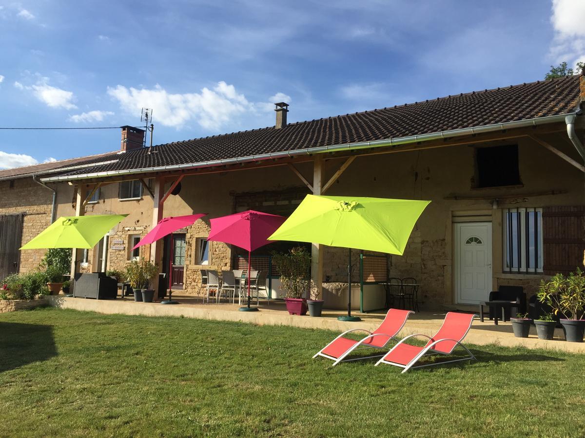 Bed and Breakfast La Ferme du Bonheur Arbigny Exterior foto